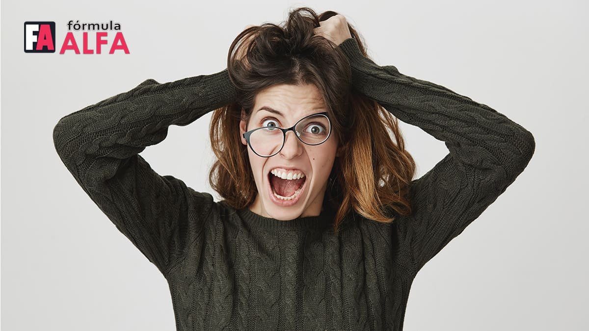 bandeiras vermelhas em mulheres